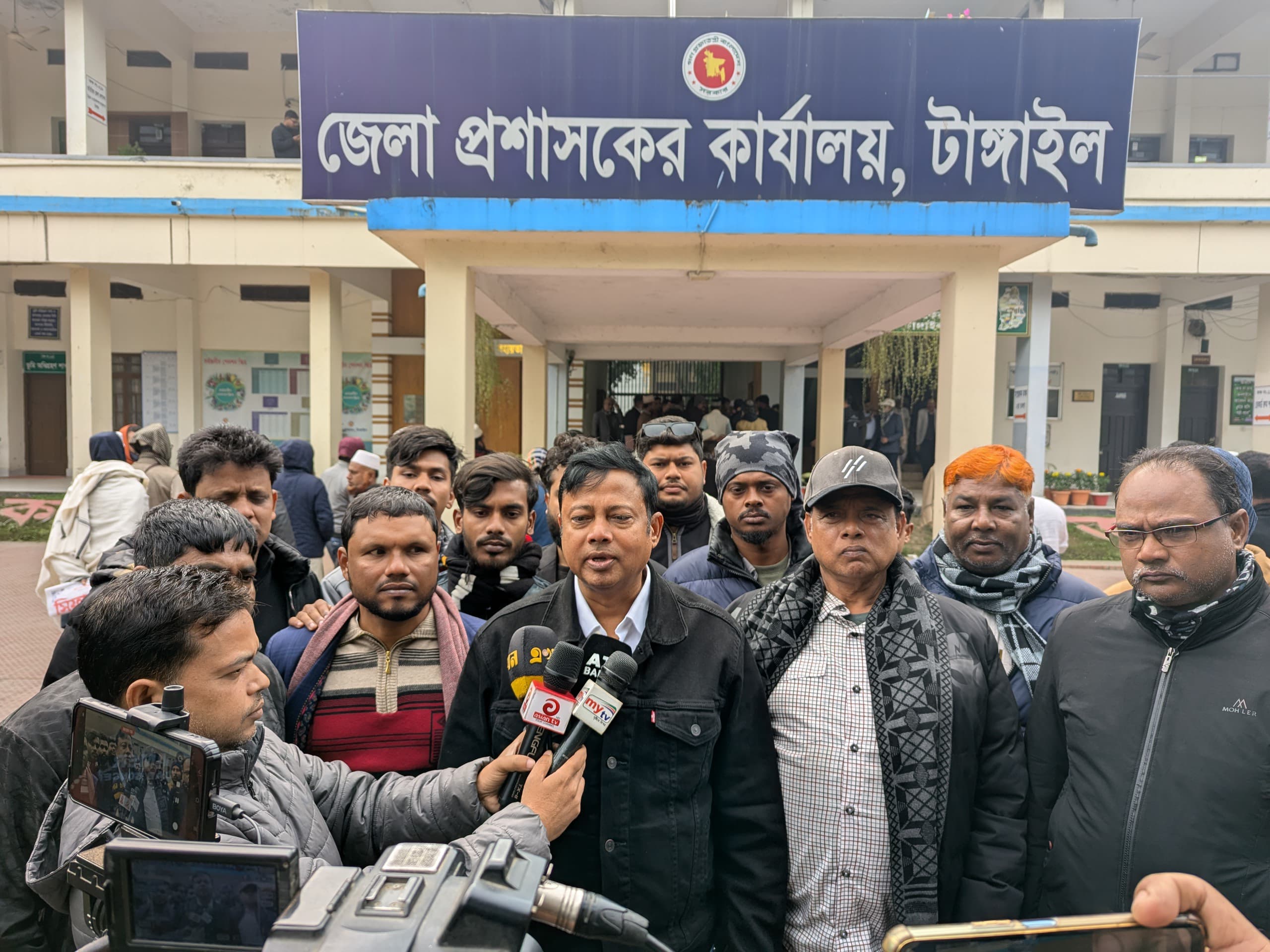 টাঙ্গাইল -১ (মধুপুর ধনবাড়ি) আসনের স্বতন্ত্র এমপি প্রার্থী লেফটেন্যান্ট কর্নেল আসাদুল ইসলাম আজাদের মনোনয়ন কনর্ফাম